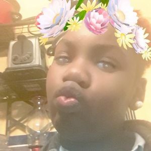 Meet your Posher, Skii' s the limit